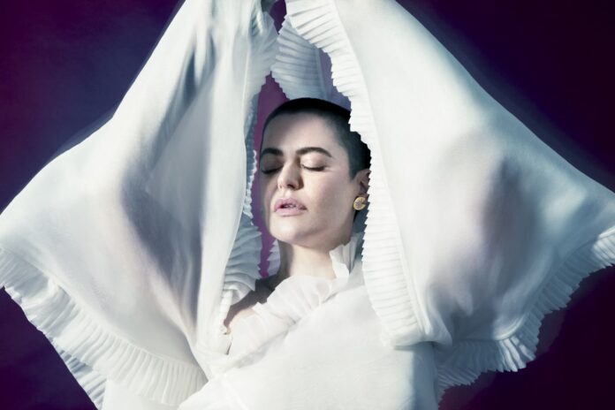 Silvia Salemi, ph. Alek Pierre Silvia Salemi, ph. Alek Pierre