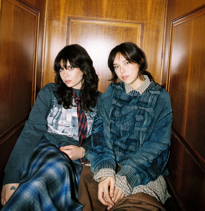 Vale Lp & Lil Jolie Vale Lp & Lil Jolie