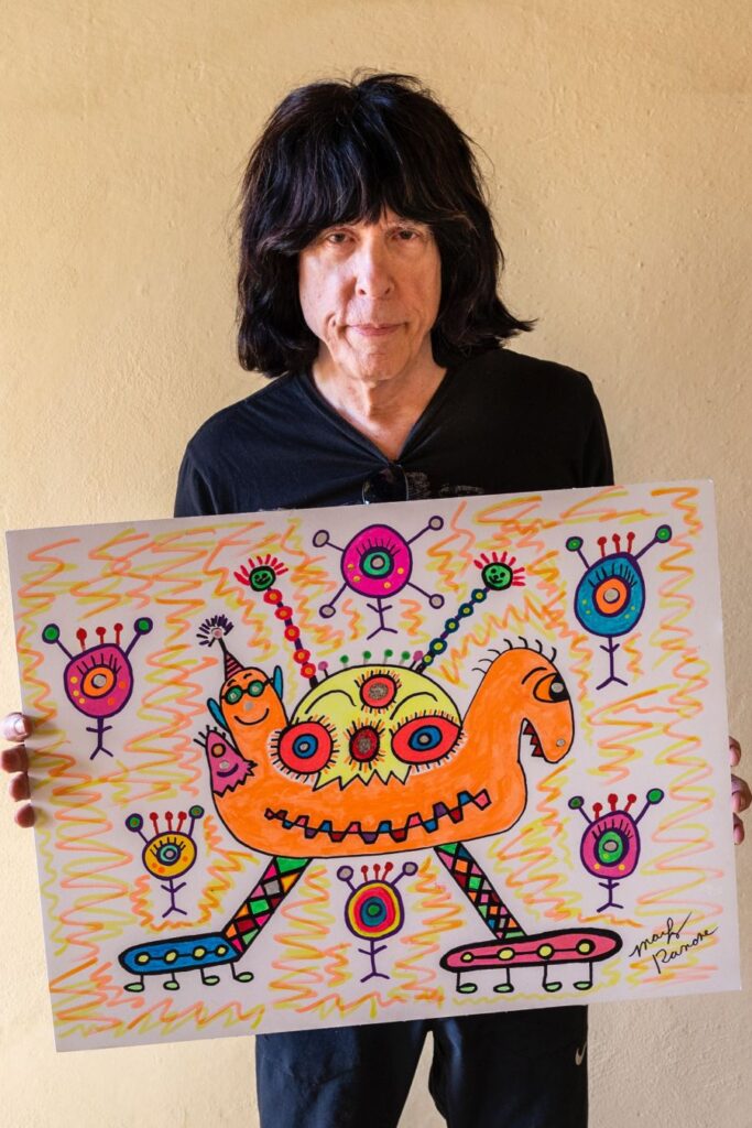 Marky Ramone e le sue opere, ph. Henry Ruggeri
